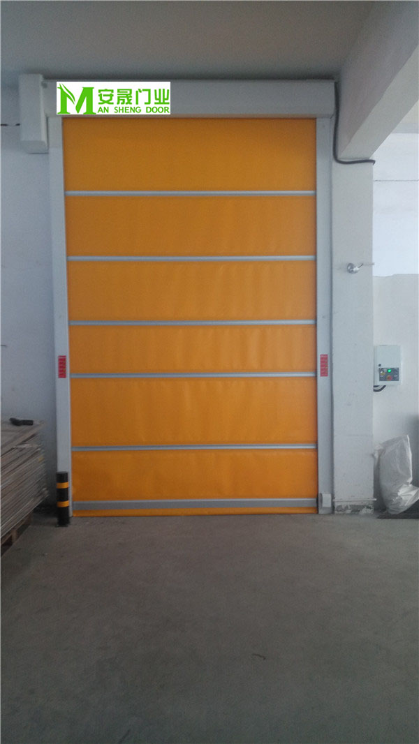 无透视窗PVC快速门(图1)