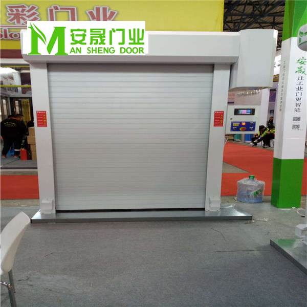 简易硬质快速门